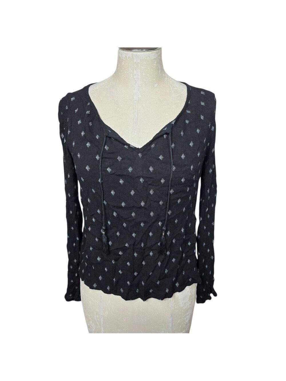 Cape Juby Black White Diamond Print Shirt Long Sleeves V Neck M
